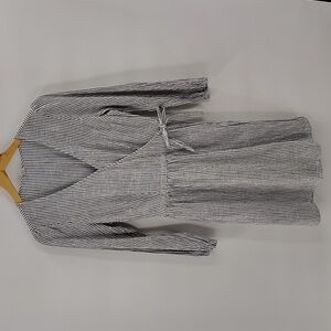 Old Navy Women's Blue Stripe True Wrap Dress Size Medium